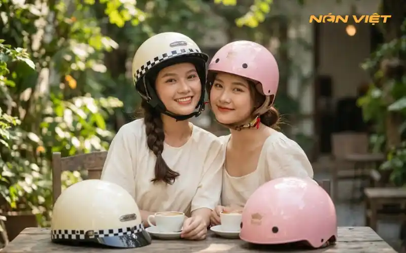 Cách Đội Mũ Bảo Hiểm Không Xẹp Tóc Cho Nam Và Nữ Chuẩn Nhất 3 Kiểu Tóc Đội Mũ Bảo Hiểm Cho Nữ Gọn Gàng